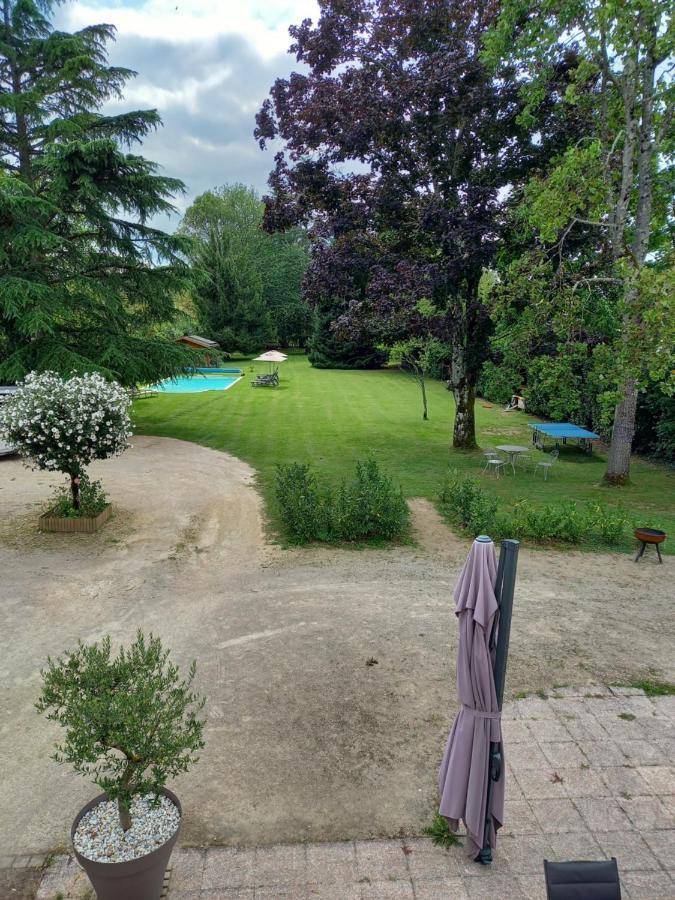 Le Domaine Du Chaffard Bed & Breakfast Les Avenières Exterior foto